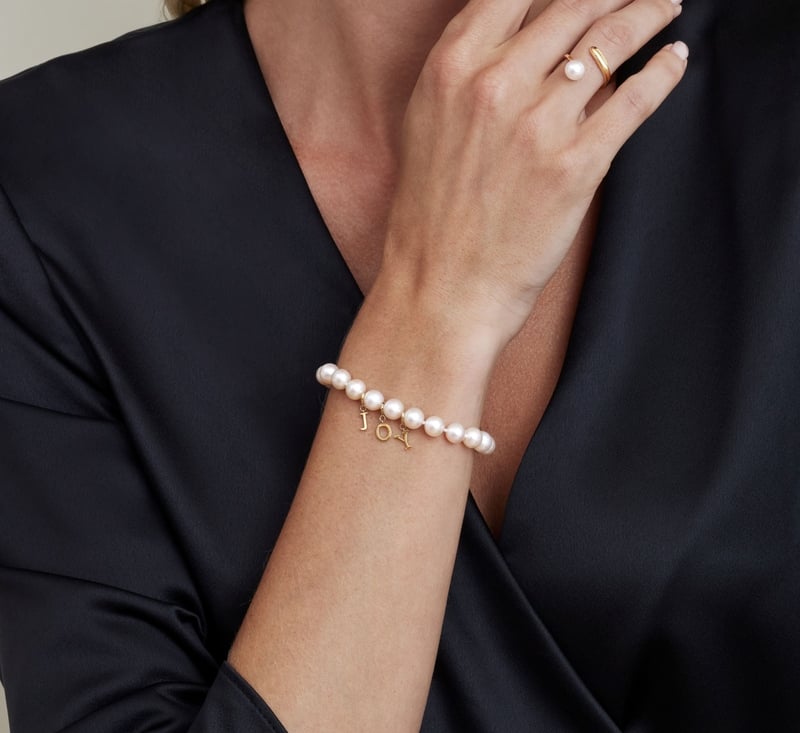 The Pearl Source White Freshwater Pearl Bracelet for Women - Cultured Pearl Bracelet with 14K Gold Plated Clasp with Genuine Cultured Pearls, 7.0